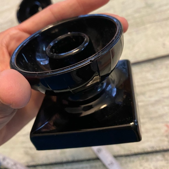 2 black glass candlesticks. - Picture 5 of 9